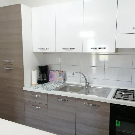 Apartment Jelena *