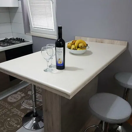 Apartment Jelena *